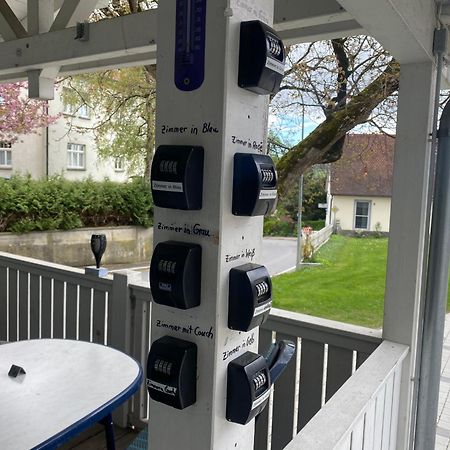 Ferienzimmer Oelhaf Zimmer In Gelb Self Check-In Mit Key-Tresore Wilhelmsdorf  Exteriér fotografie