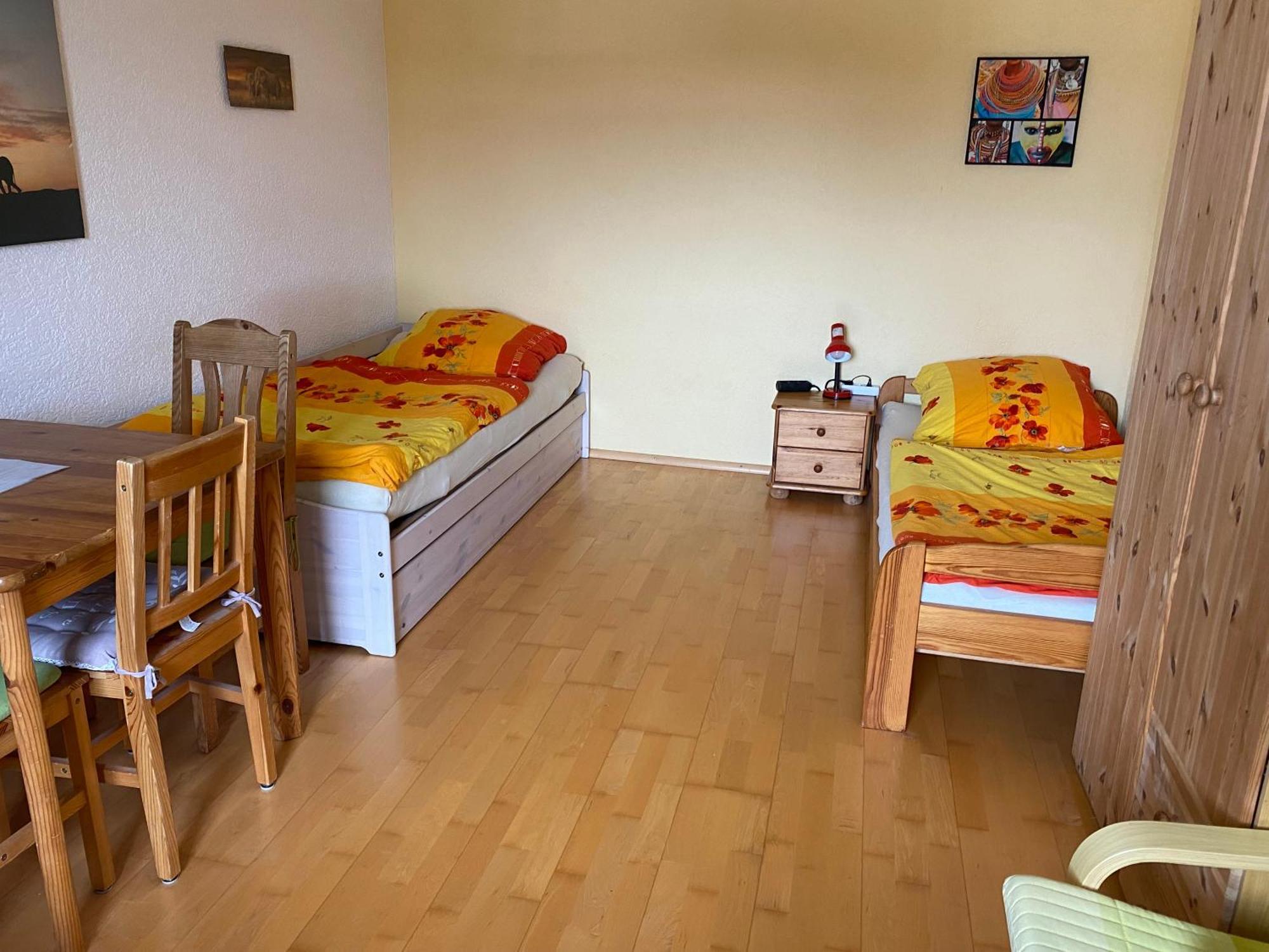 Ferienzimmer Oelhaf Zimmer In Gelb Self Check-In Mit Key-Tresore Wilhelmsdorf  Exteriér fotografie